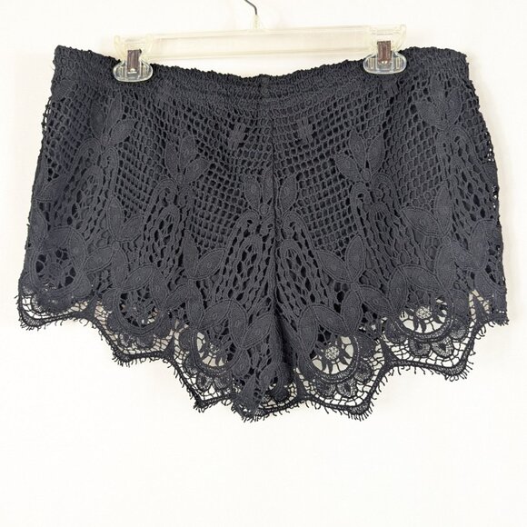 Express Black Lace Embroidered Floral Shorts Fully Lined Womens Sz Large L NEW - Picture 4 of 7